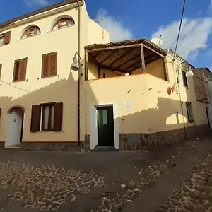 Casa Ombrina Habitación en casa particular